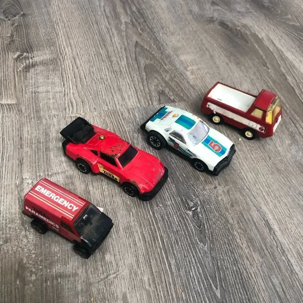 Vintage Lot Of 4 Tonka Toy Cars Paramedic Clutch Popper Pressed Steel Truck READ